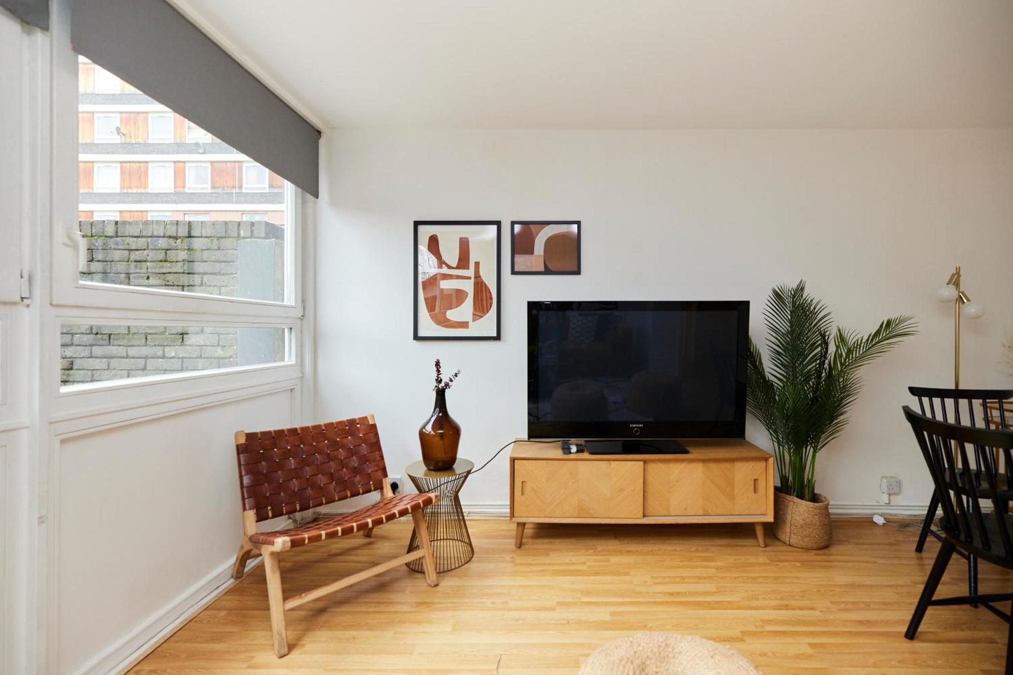 The Kennington Park Crib - Lovely 2Bdr Flat With Garden لندن المظهر الخارجي الصورة