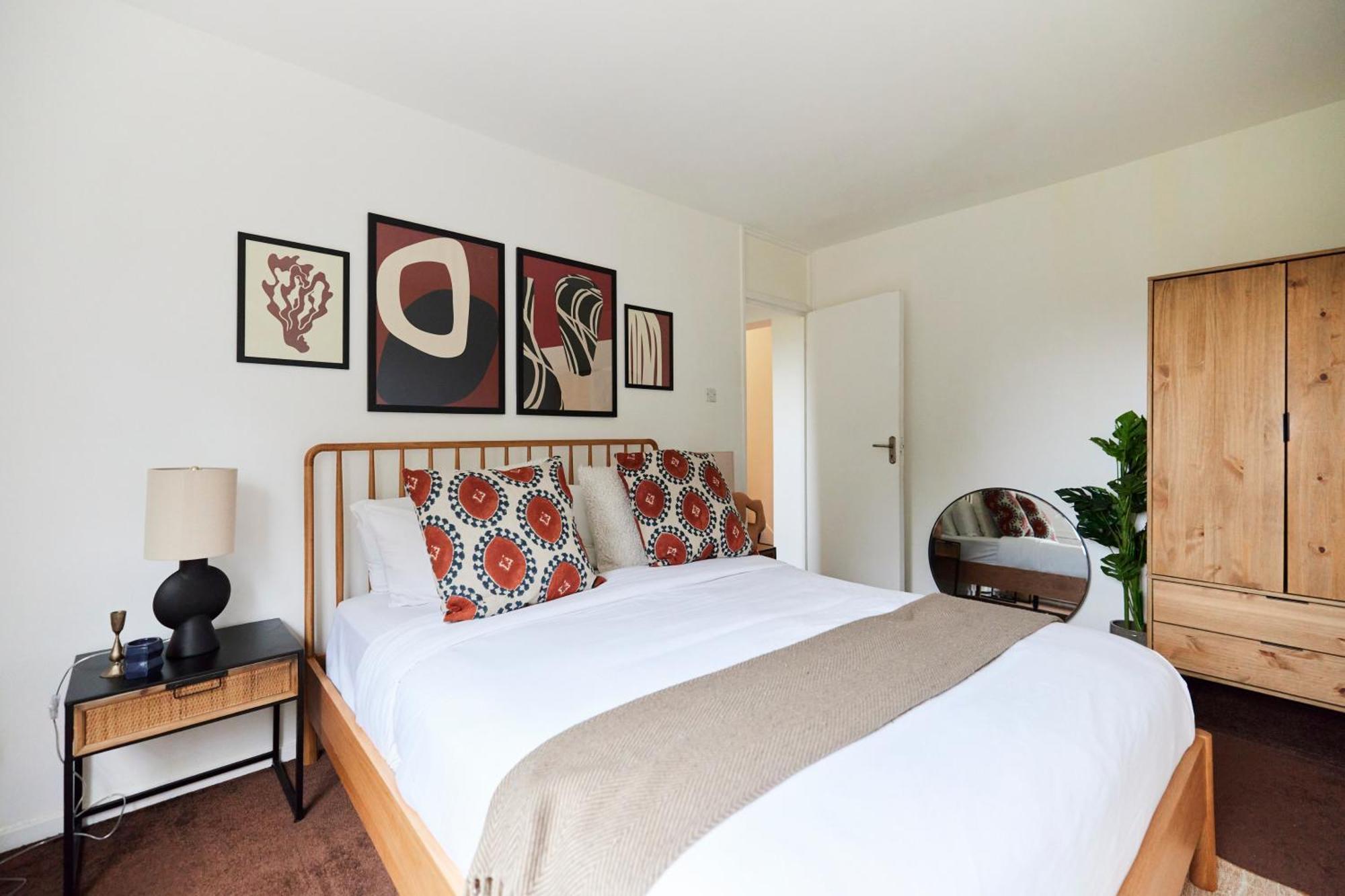 The Kennington Park Crib - Lovely 2Bdr Flat With Garden لندن المظهر الخارجي الصورة