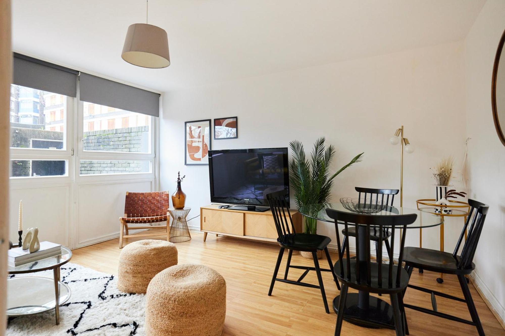 The Kennington Park Crib - Lovely 2Bdr Flat With Garden لندن المظهر الخارجي الصورة